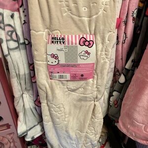 Hello Kitty Embossed Blanket